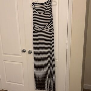 Chic Striped Black and White Maxi Dress